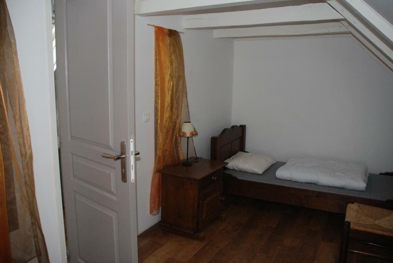Gites Chateau Le Bois Saint-Julien-aux-Bois Exterior foto